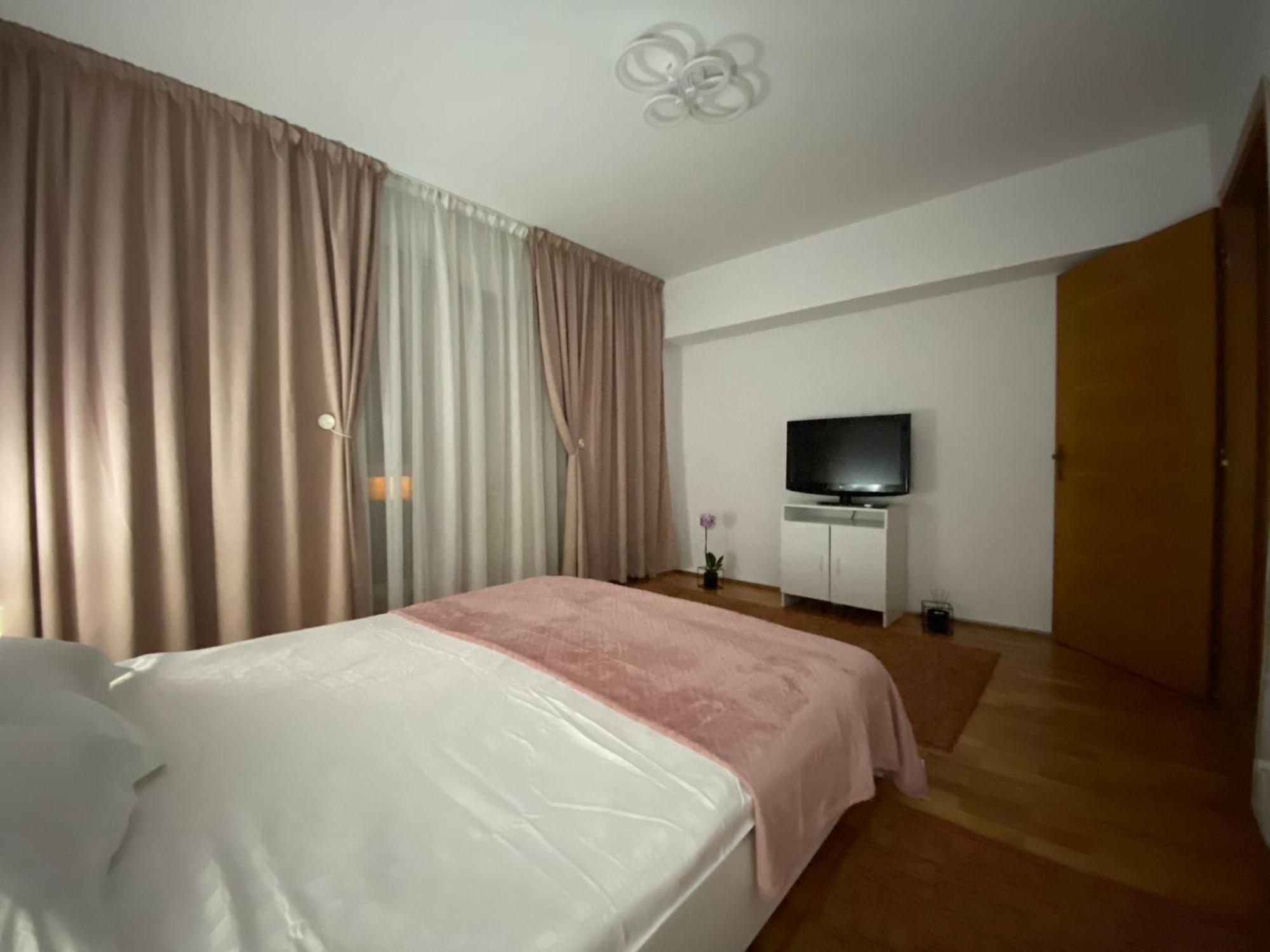 Central Relaxation Apartment Букурещ Екстериор снимка